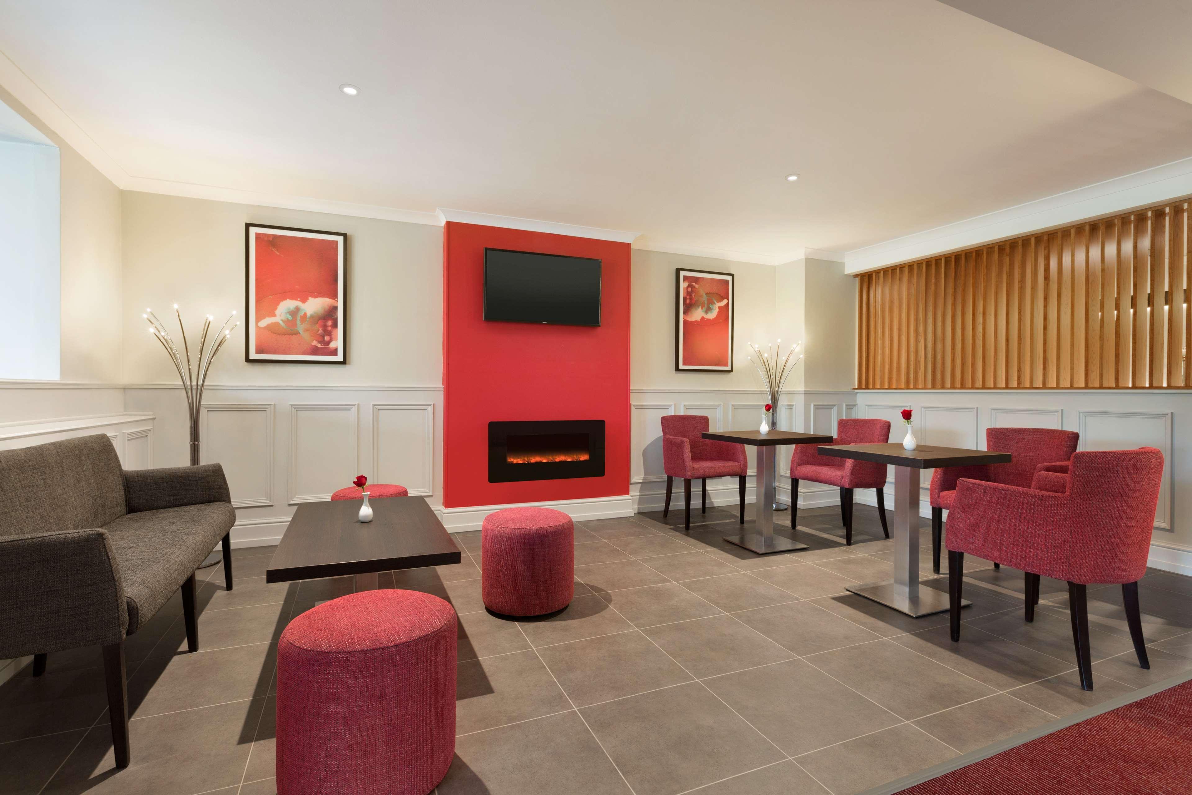 Ramada Chorley South Hotel Exterior foto