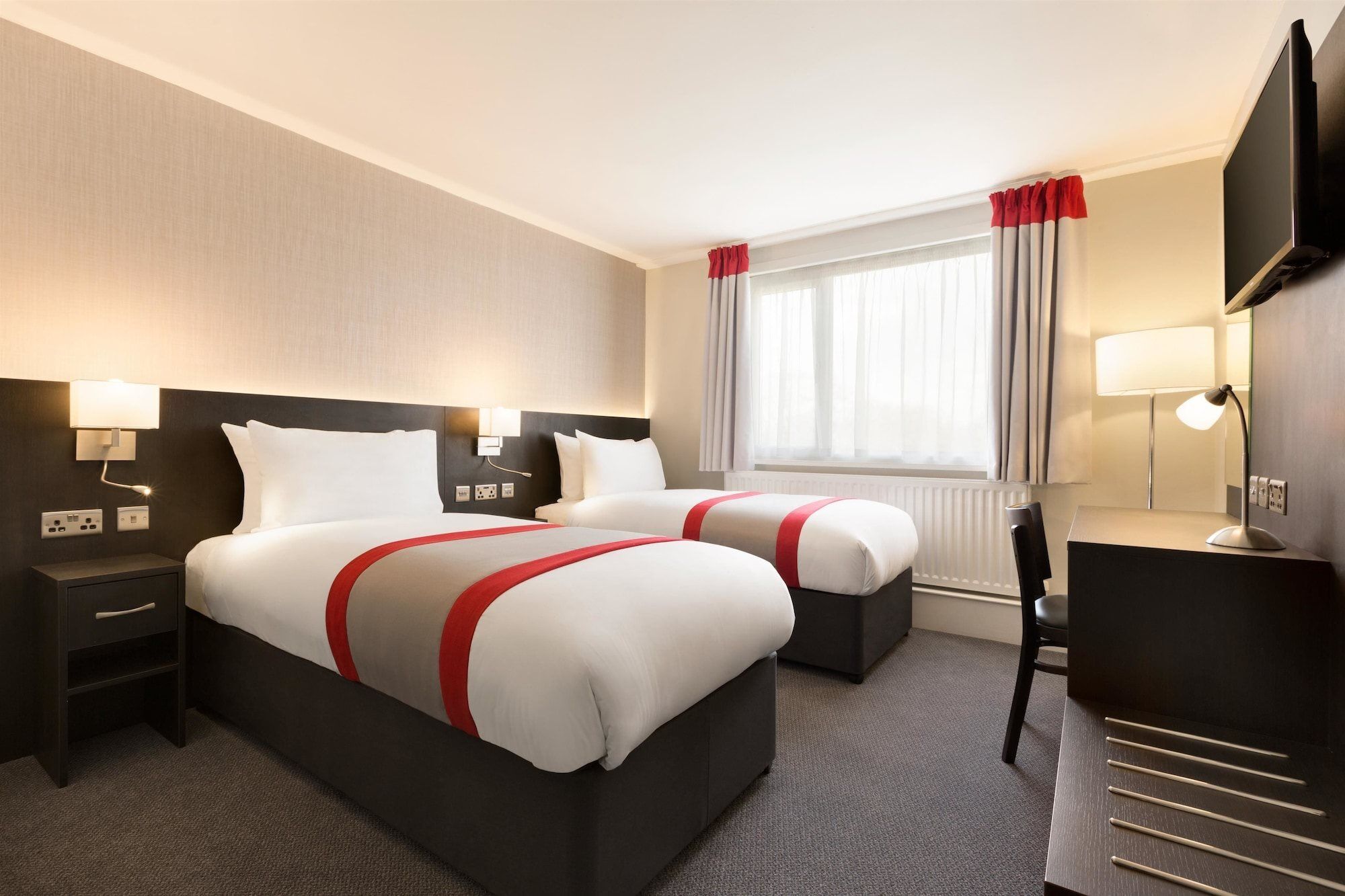 Ramada Chorley South Hotel Exterior foto